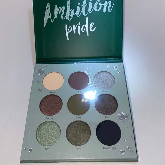 Ulta x Harry Potter Slytherin Palette - Picture 2 of 4